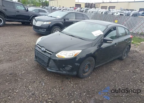 2014 Ford Focus Se из США, поврежденный, VIN 1FADP3K2XEL367139